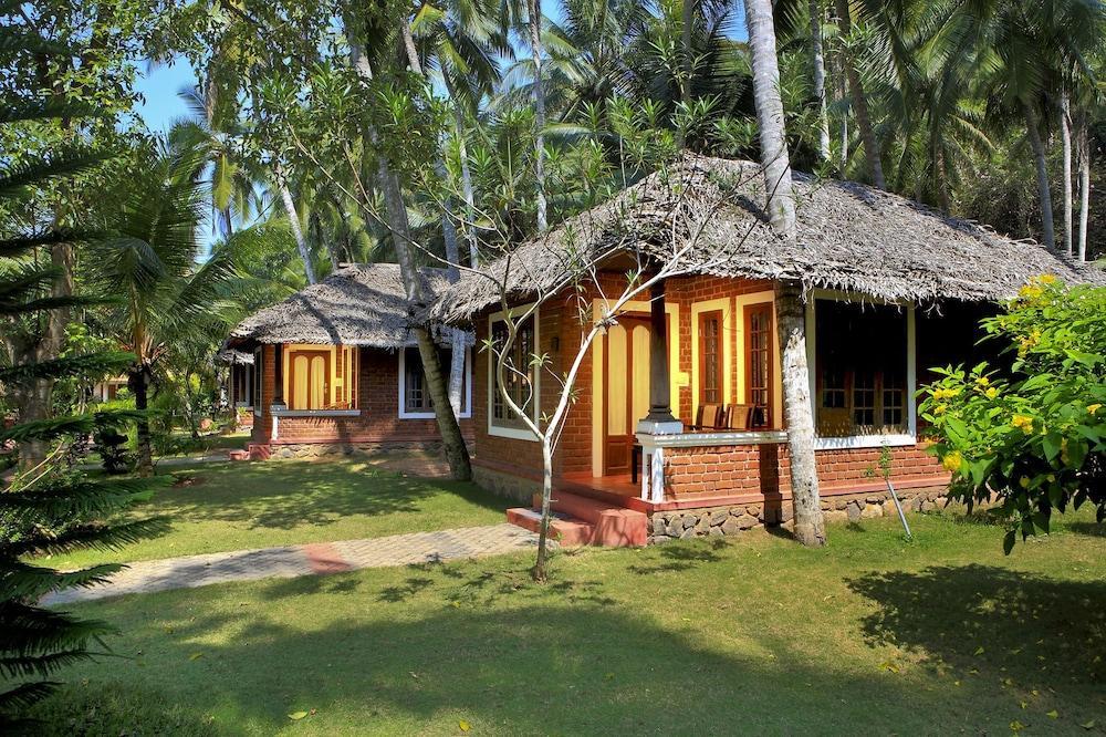 Abad Harmonia Ayurvedic Beach Resort Kovalam Eksteriør bilde