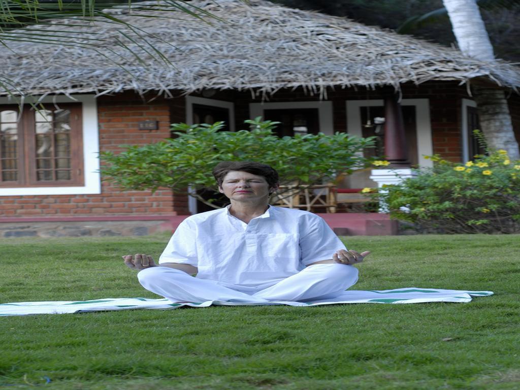 Abad Harmonia Ayurvedic Beach Resort Kovalam Eksteriør bilde