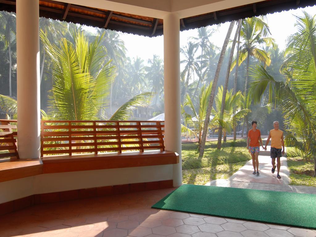 Abad Harmonia Ayurvedic Beach Resort Kovalam Eksteriør bilde