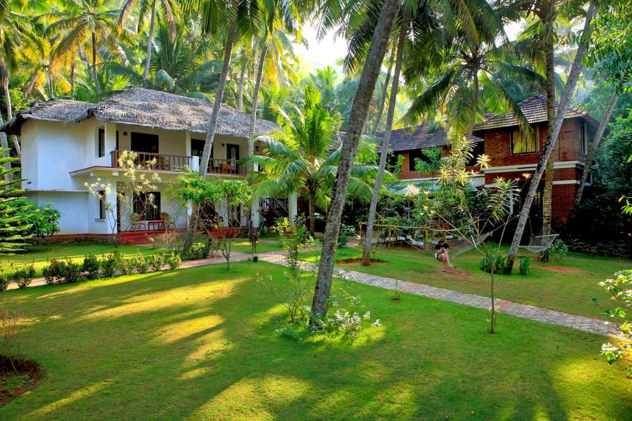 Abad Harmonia Ayurvedic Beach Resort Kovalam Eksteriør bilde